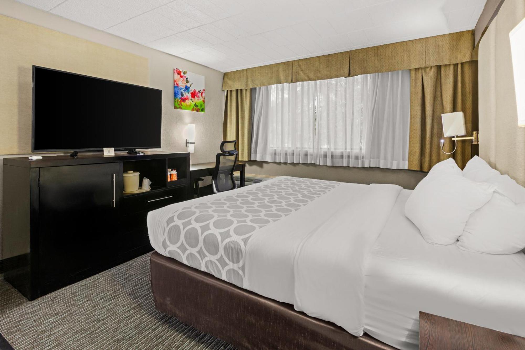 Suburban Studios Алтуна Экстерьер фото